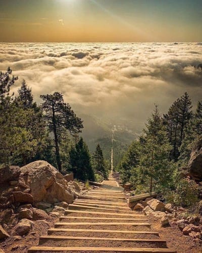 Choose the straight path to heaven through Jesus!